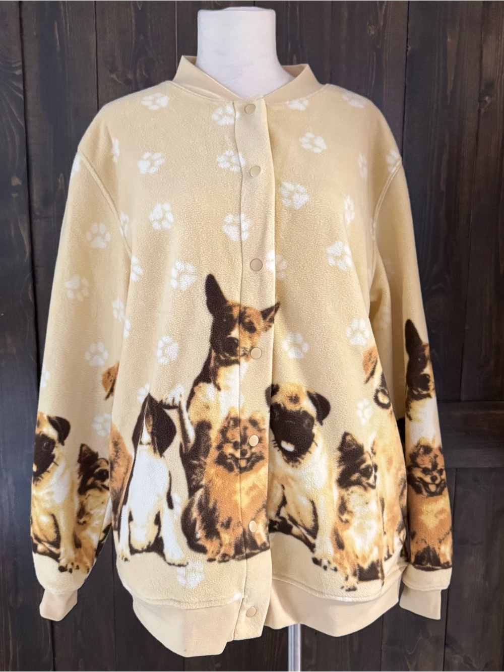Women’s Vintage Blair Casual Fleece Snap Jacket Sweater Beige Dogs Puppy Paw M
